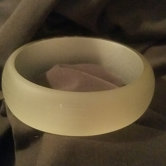 Frosted Grey Lucite Rhinestone Bangle - Picture 6 of 6